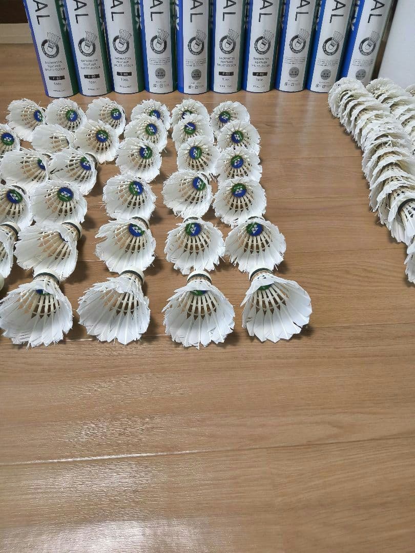 ヨネックス　ニューオフィシャルのみ120球中古 基礎打ち36球、ノック用84球