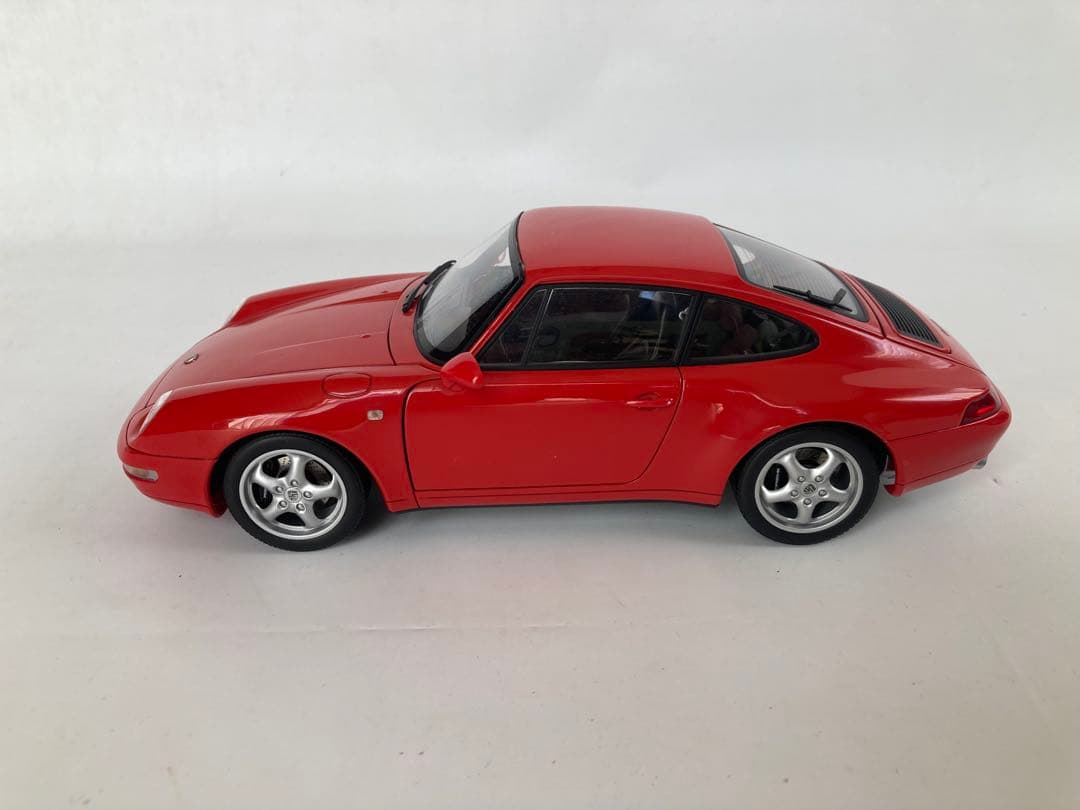AUTOart 1/18 ポルシェ 911