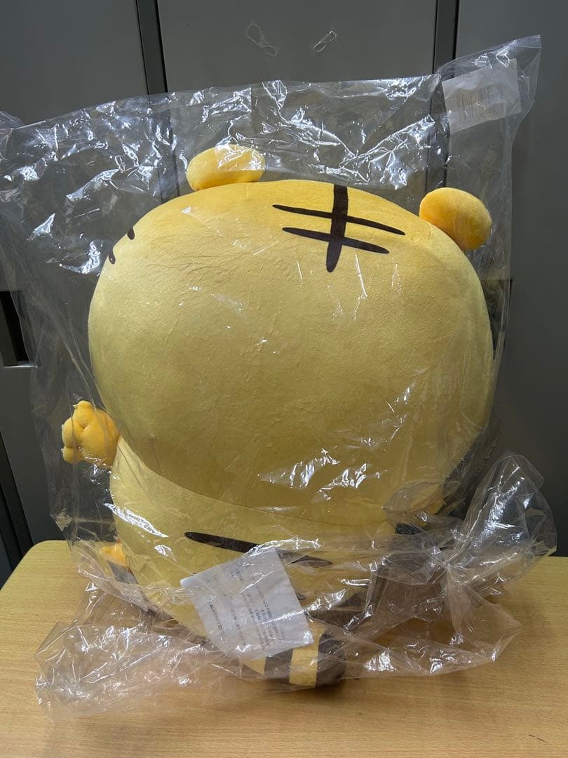 最安値　ナガノマーケット ナガノ の虎 ぬいぐるみくじ A賞 超特大ぬいぐるみ