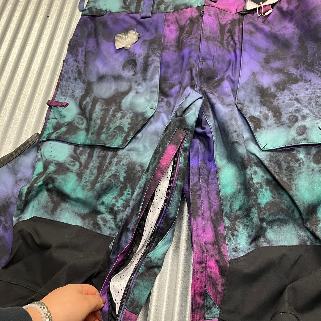 未使用　ボルコム　VOLCOM　スノボウェア　パンツ　メンズ　M　多色　パープル