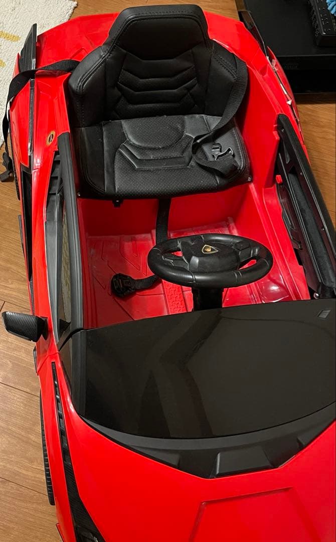 yuki  乗用ラジコンランボルギーニ Sian レッド ゴールドホイール