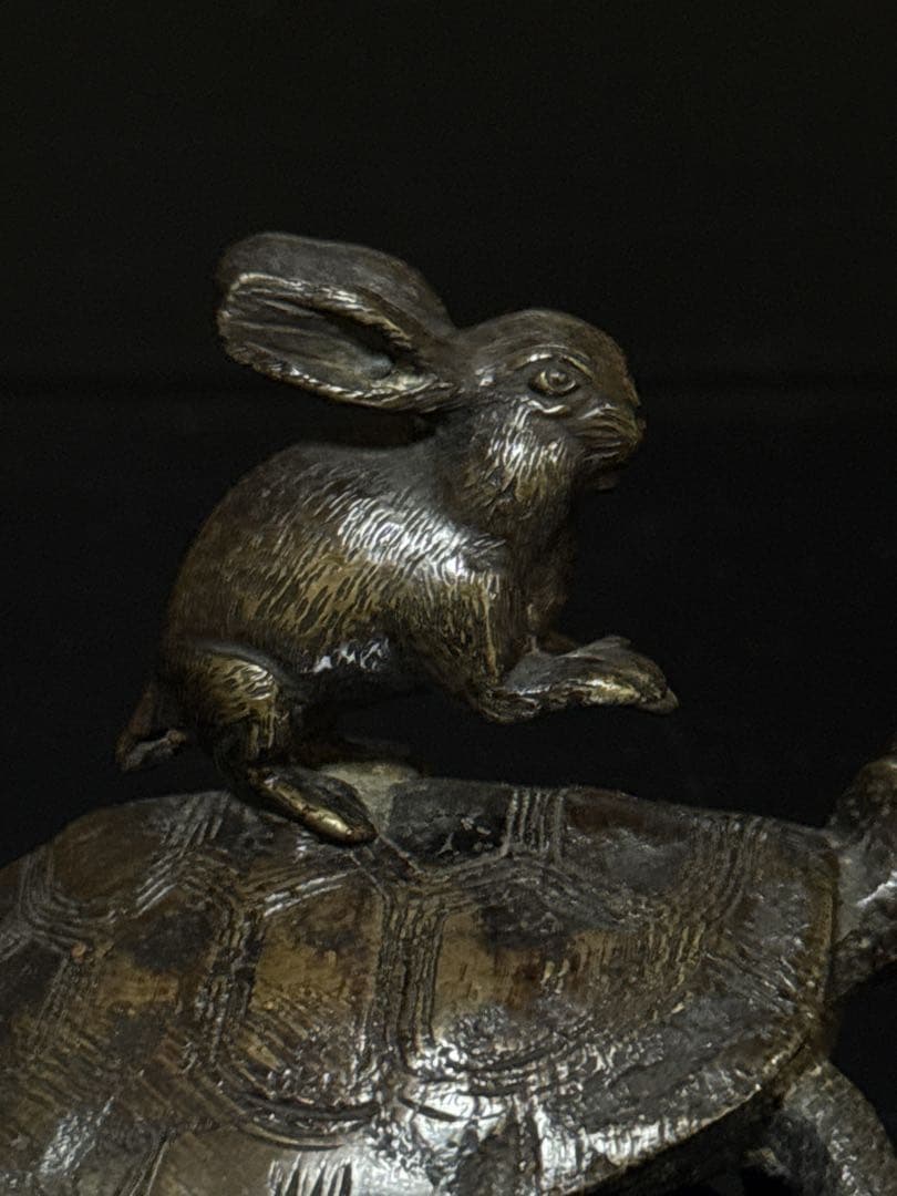 珍品 明治期 古銅 『うさぎとかめ』 兎と亀 置物 文鎮 コレクション