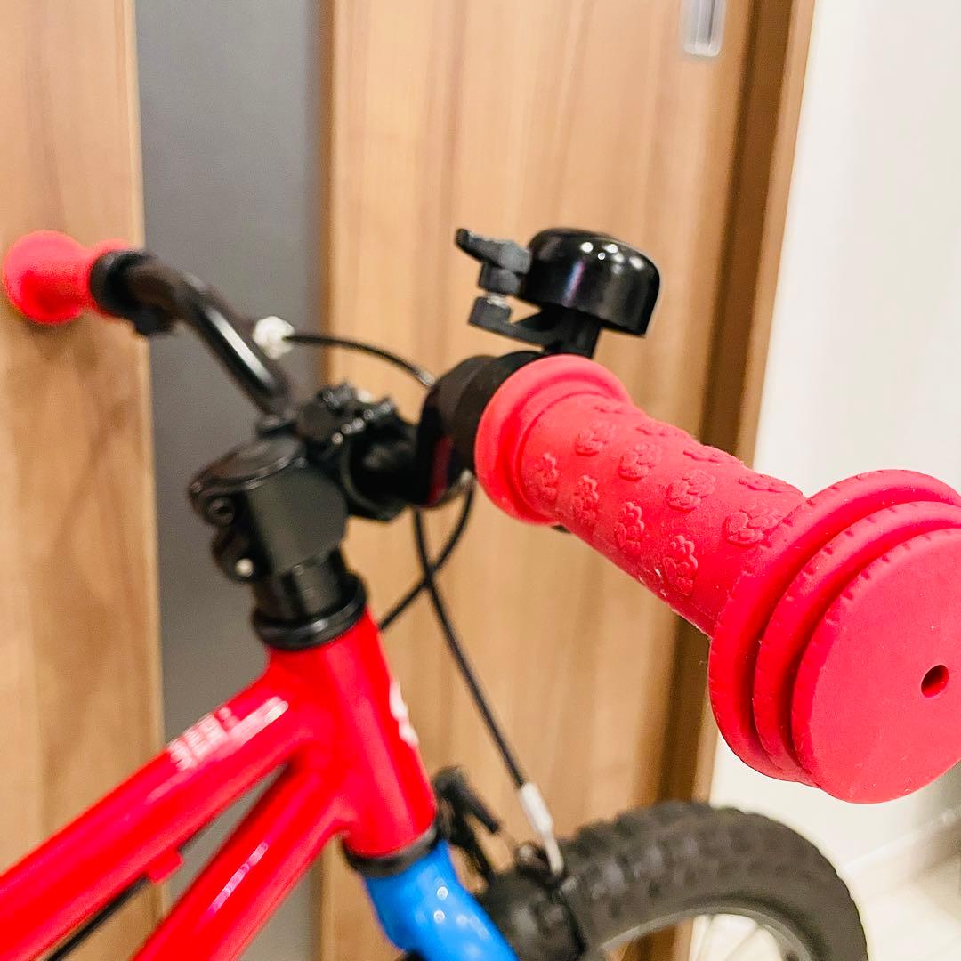 ◆美品◆ヨツバサイクル◆18インチ◆グリップ新品◆ヘルメット付き◆愛知県◆