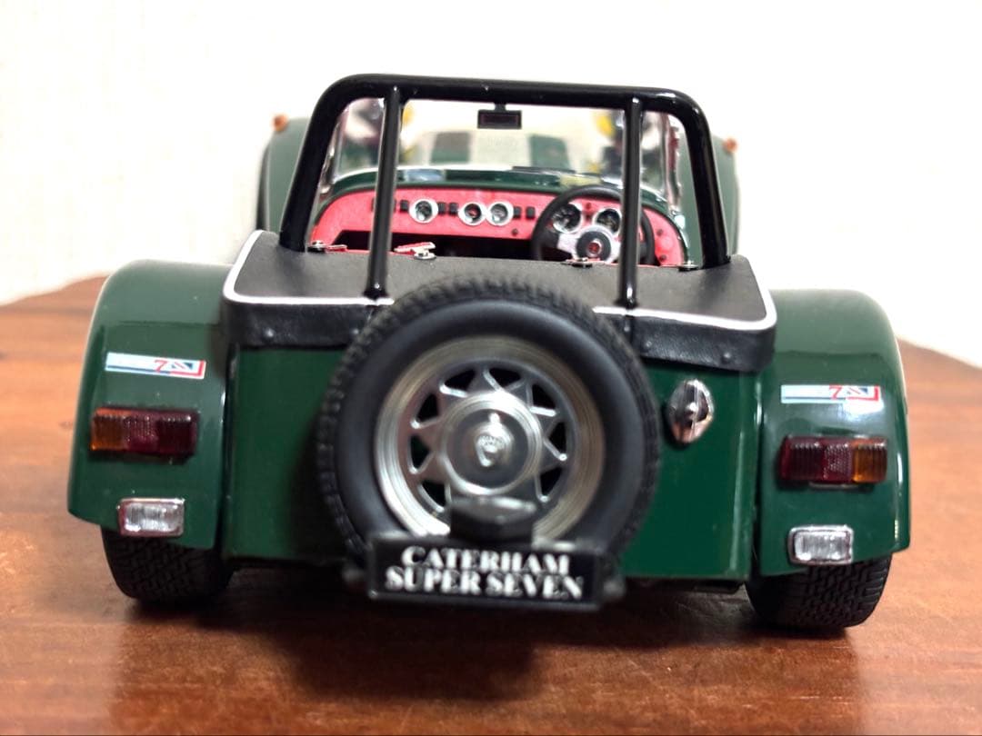 CATERHAM SUPER SEVEN ミニカー