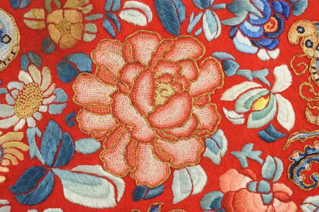 【珍】　★ 蝶恋花紋繍片 ★　刺繍 花紋 蝶紋　明清織繍