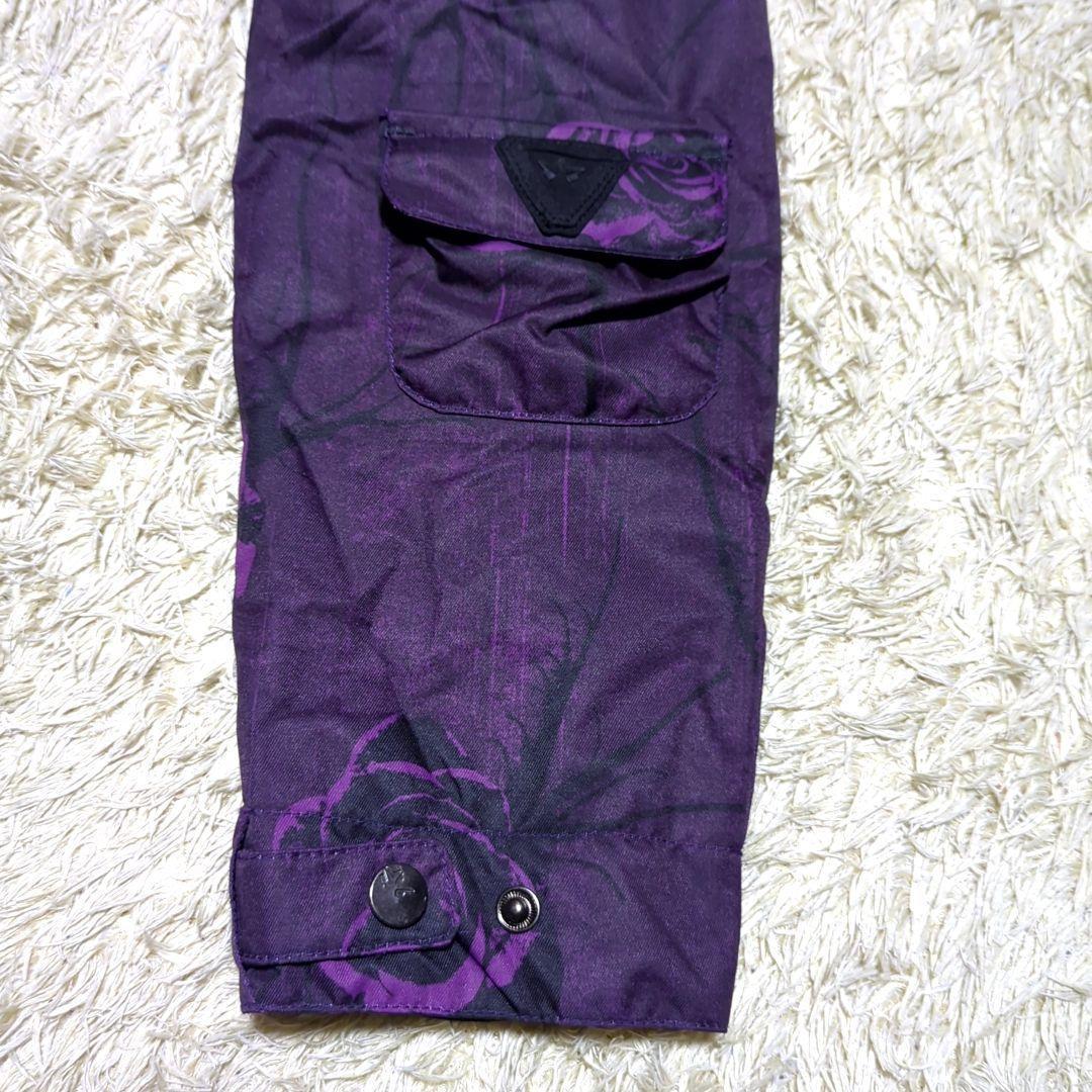 新品 タグ付　ROME SDS 　上　スノボー　スキー　ウェア　フード　柄