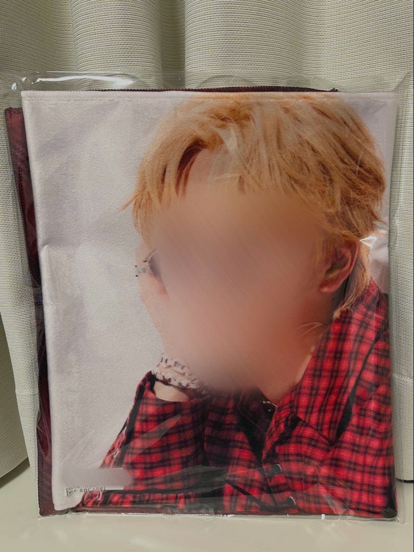 吉田仁人 キラリ B賞:フェイスタオル