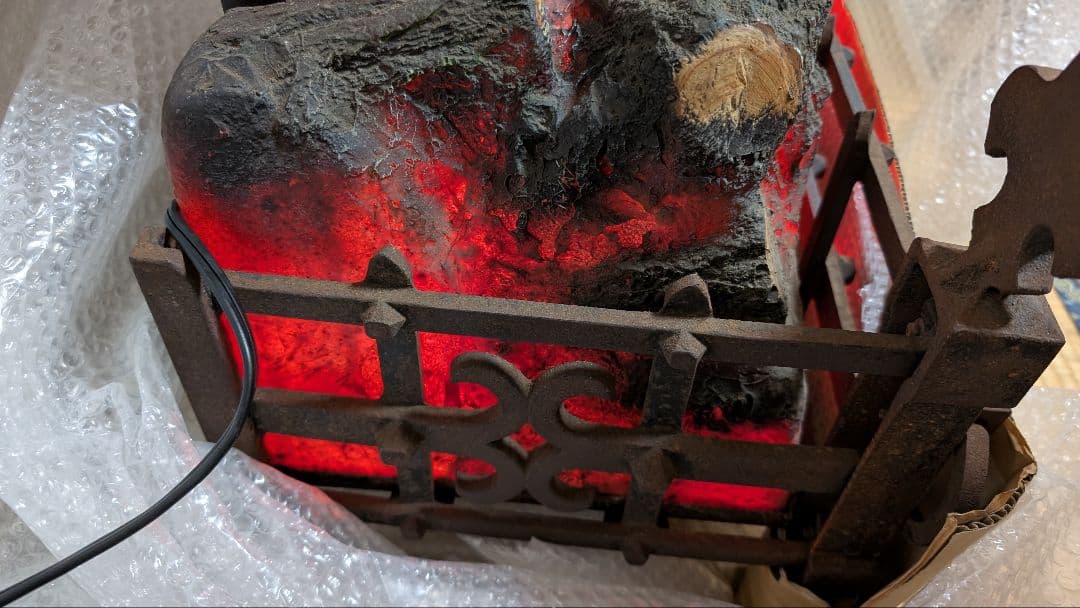 英国 RADIATION SUNHOUSE社の 暖炉薪ストーブ 電気温風ヒーター