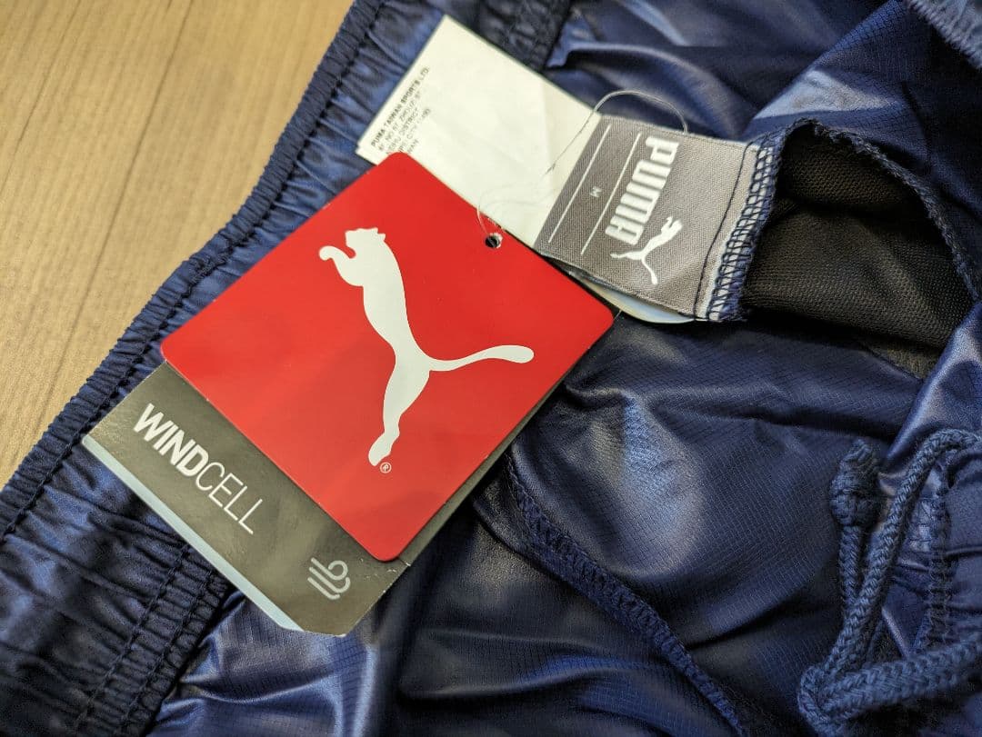 PUMA ピステ上下Mサイズ　新品未使用品