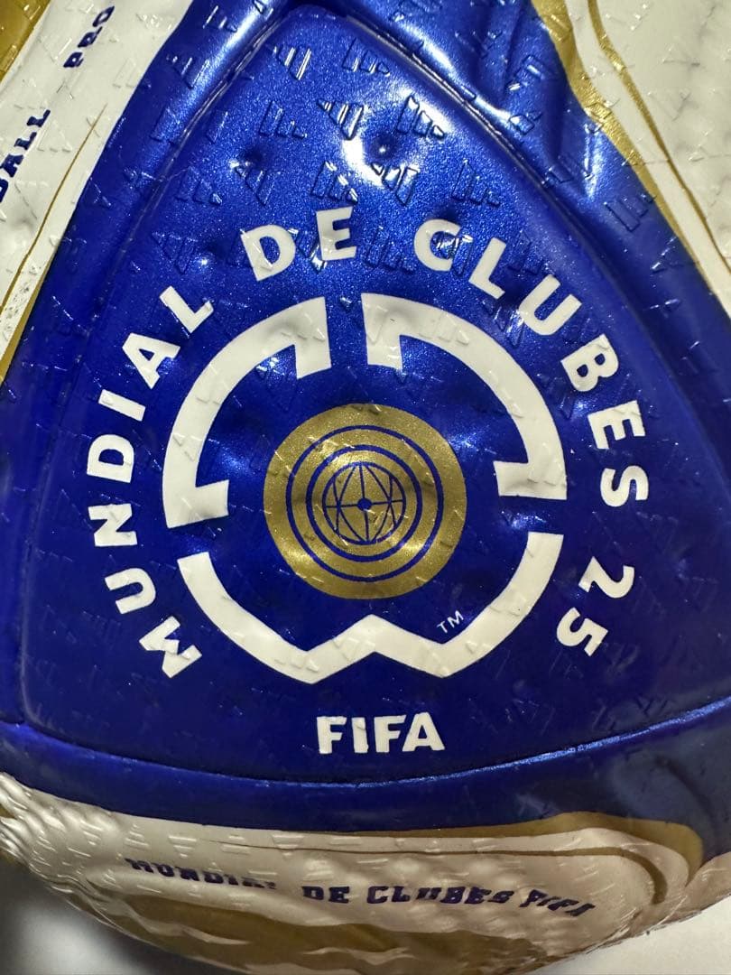 【年始限定価格】ムンディアル・デ・クルーベス プロ 公式試合球　クラブW杯5号球