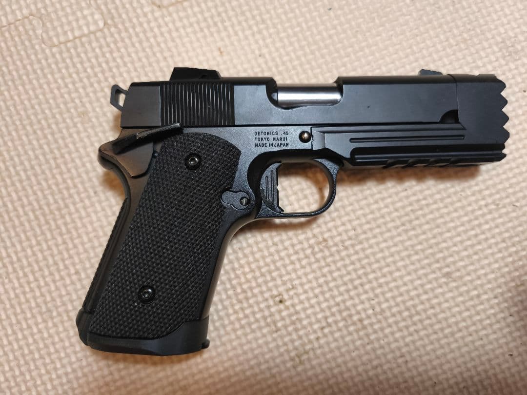 【9月末までの限定出品】東京マルイ　ストライクウォーリア