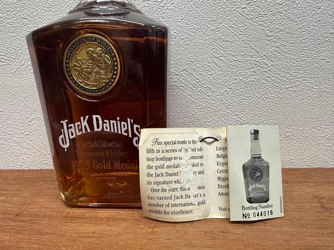 【希少品、未開栓】JACK DANIELSジャックダニエル1915ゴールドメダル