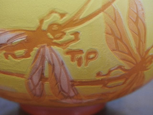 ガレ―？　茶碗　トンボ図　M560