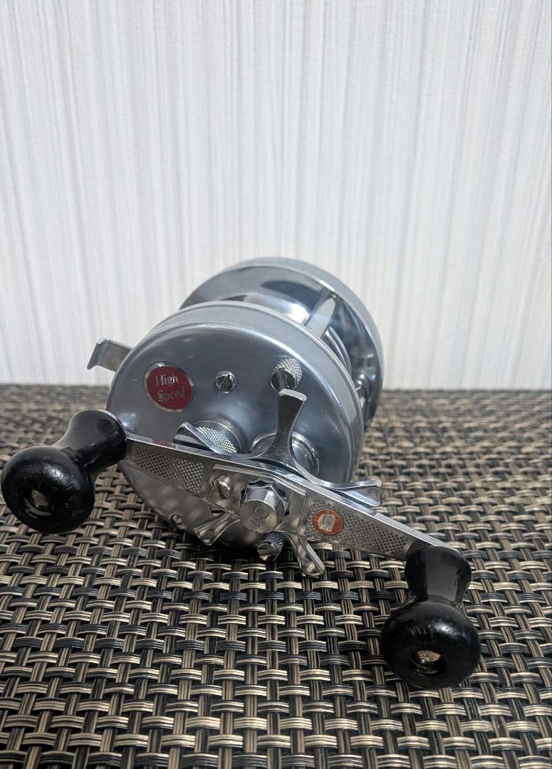 美品 abu 4500c アブ 4500 77年6月製 アブガルシア