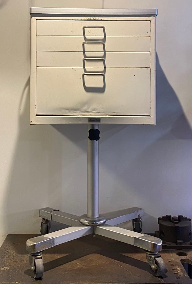 インダストリアル キャスターキャビネット ビンテージ