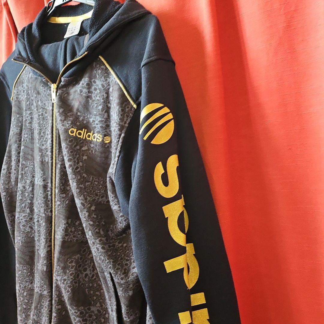 adidas ジップアップフードジャージ　セットアップ　金色ロゴ　Mサイズ