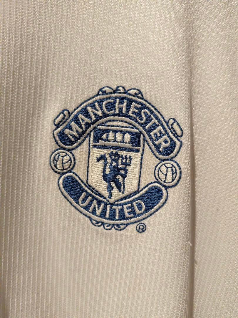 さ*り様 正規品 マンチェスターユナイテッド ベッカム 00/01 アウェイ ユ