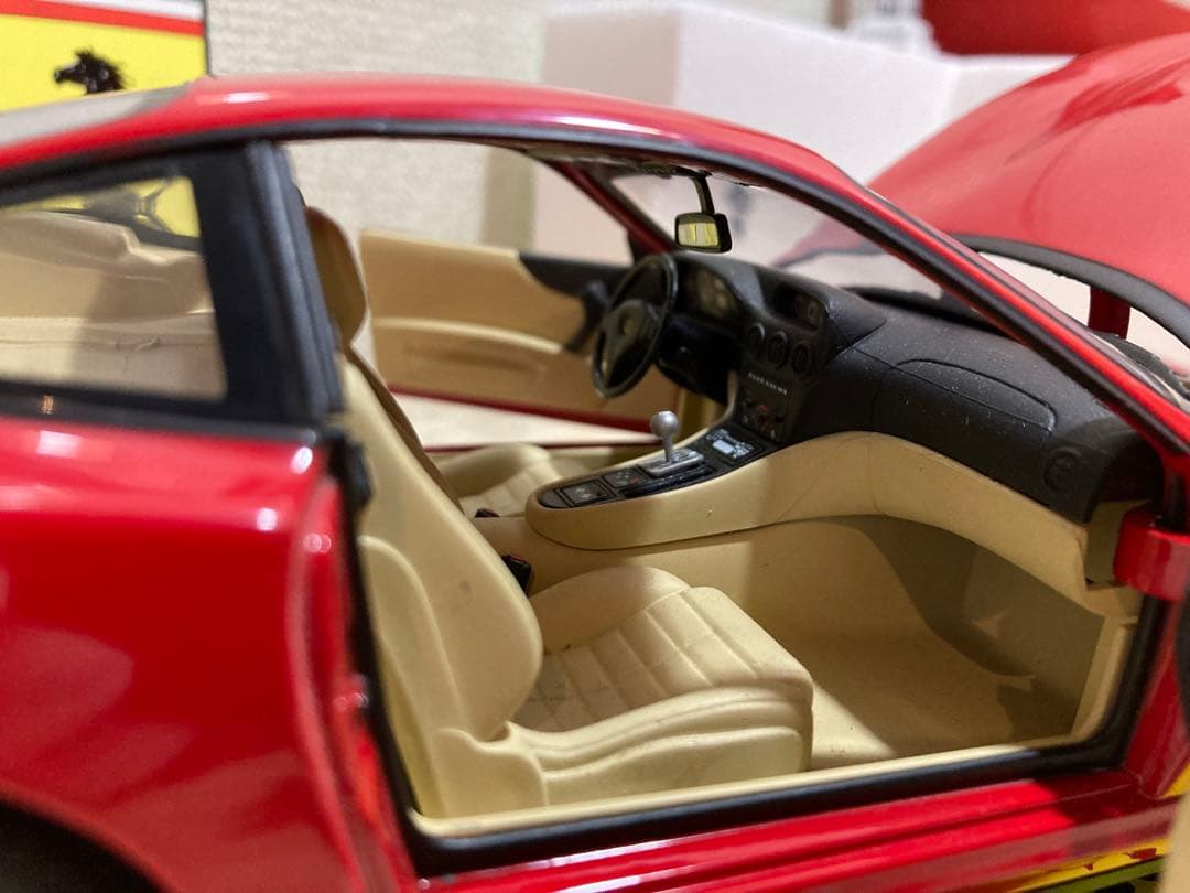 ミニカー Ferrari 550 Maranello 1:18