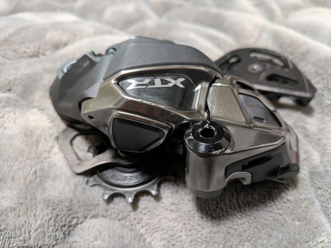 【期間限定値下げ】シマノM9200XTR ワイヤレスDi2コンポ一式