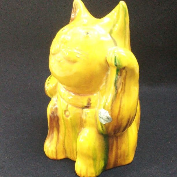 清水焼 猫三彩まねき猫（左手）