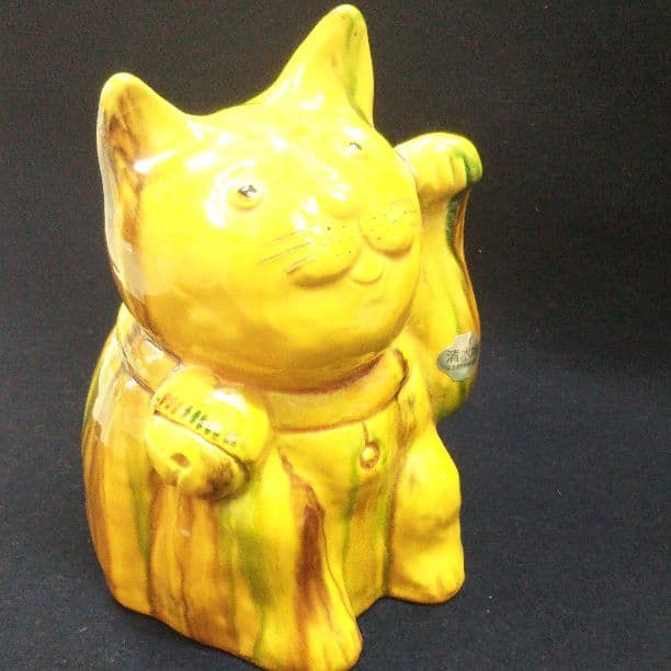 清水焼 猫三彩まねき猫（左手）