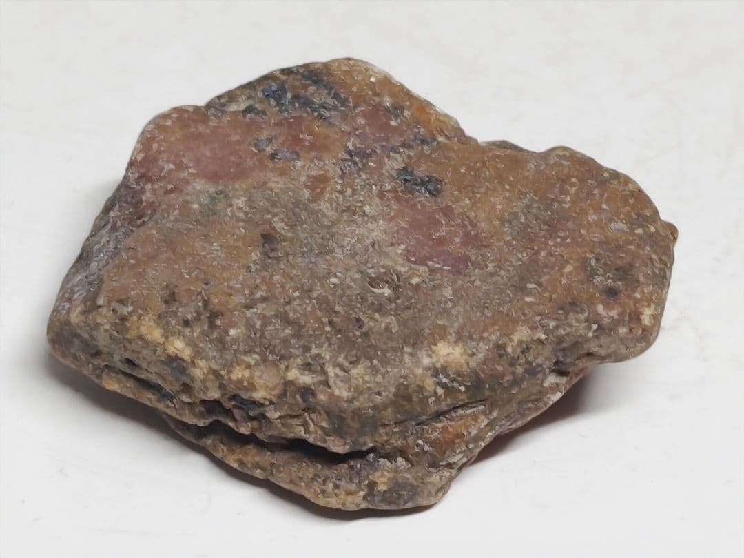 コランダム 53g 鋼玉 ルビー 原石 鑑賞石 自然石 誕生石 鉱物 鉱石 宝石