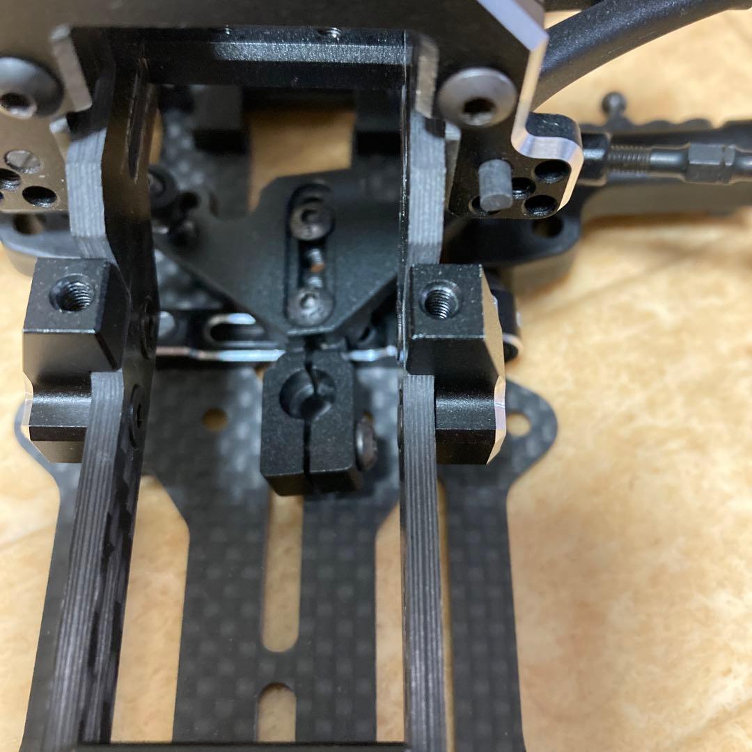 ヨコモシャーシ　未使用品