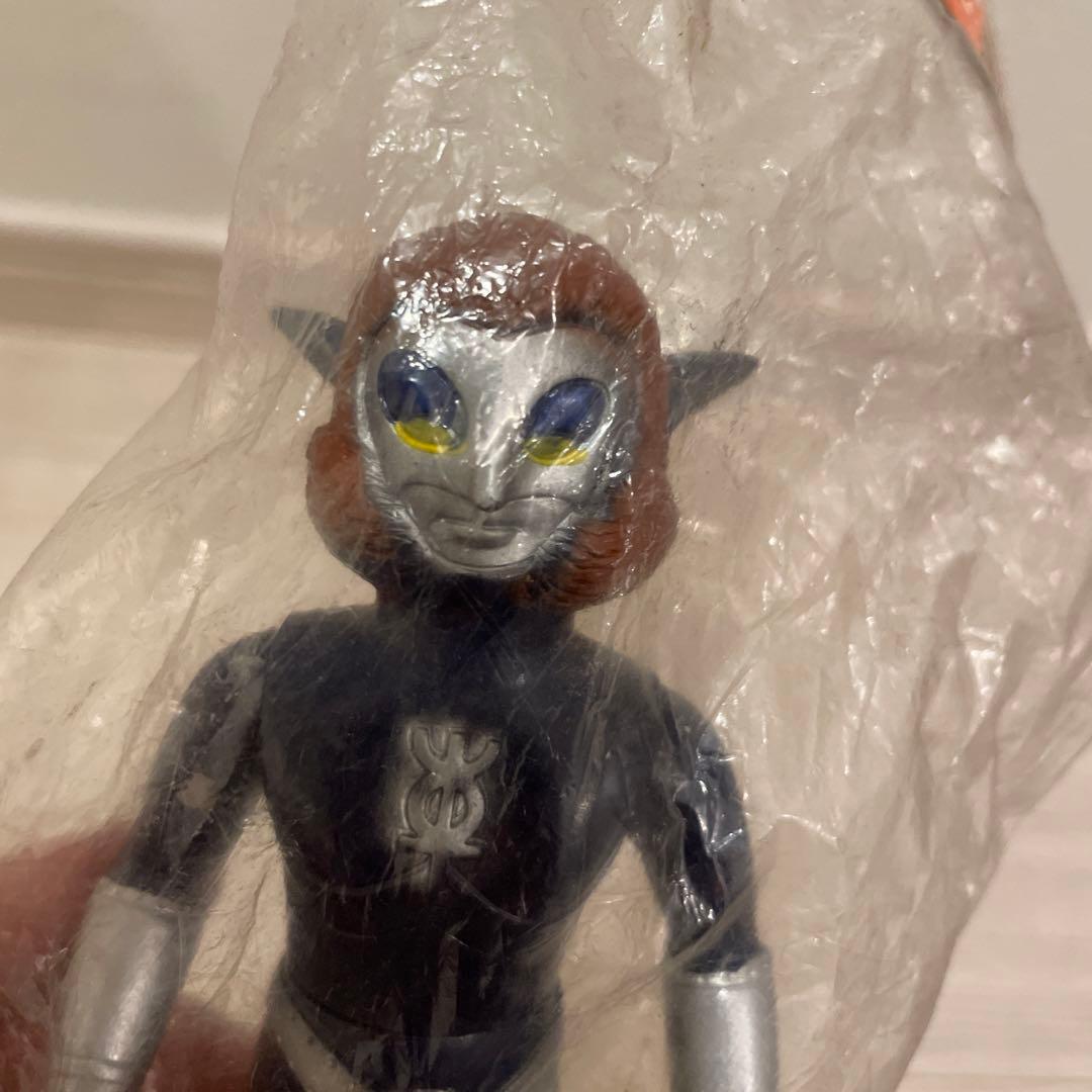 タカトク　マグマ星人　ソフビ