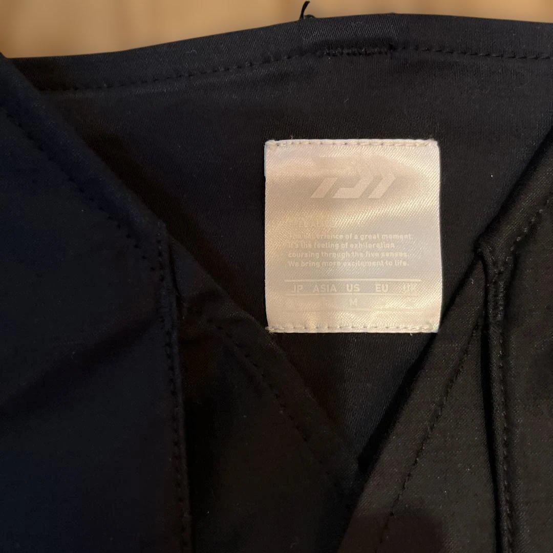 ダイワ フィッシングベスト ブラック　Lサイズ