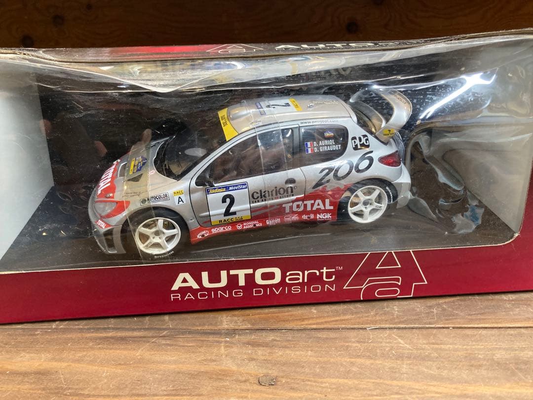 AUTOartプジョー206WRC3台セット絶版車メチャレアナンバーおまけ付き