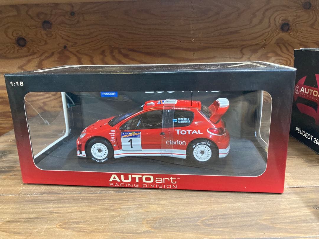 AUTOartプジョー206WRC3台セット絶版車メチャレアナンバーおまけ付き