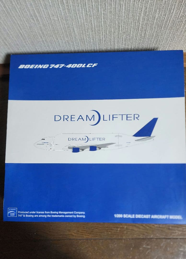 ボーイング ドリームリフター jcwings 1/200