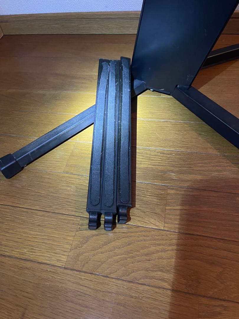 ULTIMATE キーボードスタンド 黒