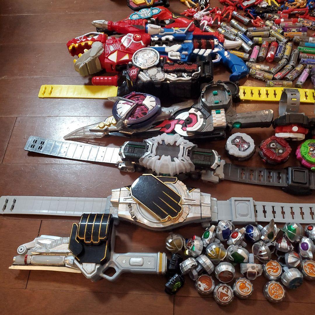 仮面ライダー 　ウルトラマン　おもちゃ　セット