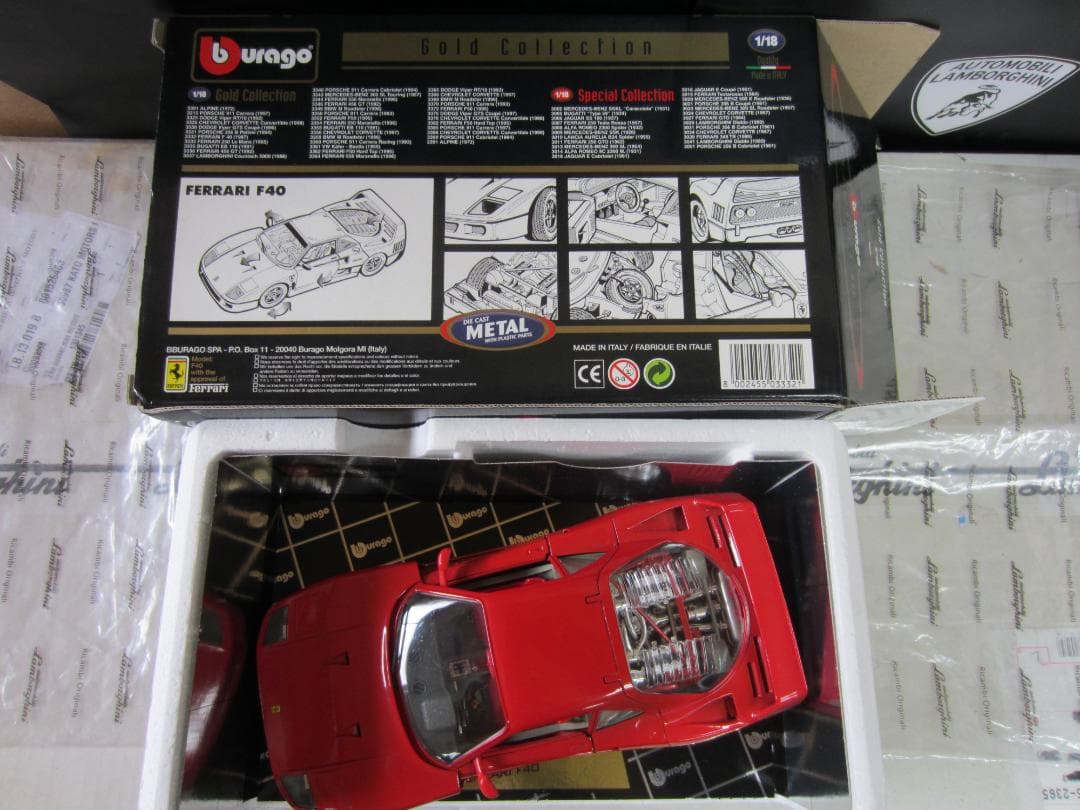 フェラ－リ・Ｆ４０・1/18 Ferrari F40