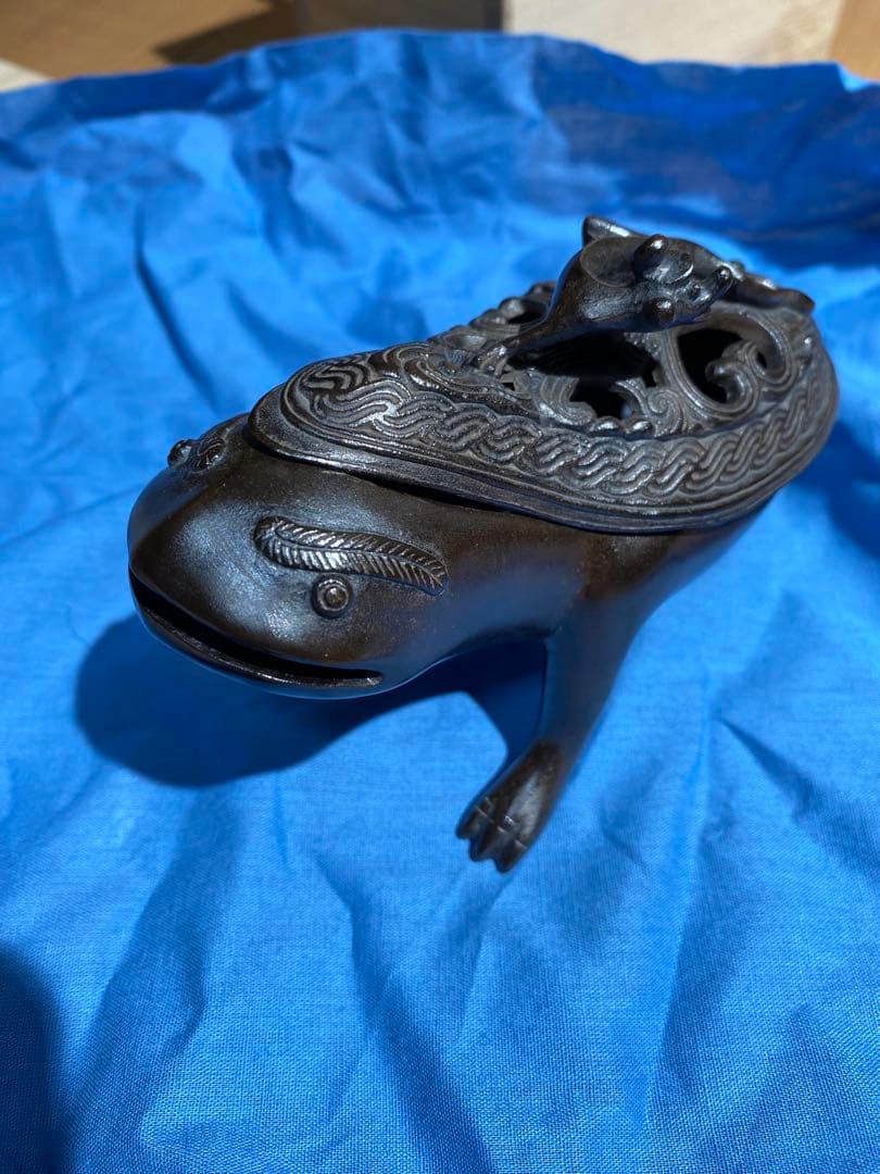 三つ足の蛙　国宝レプリカ