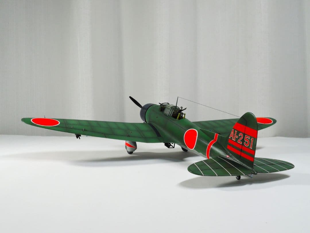 【模型完成品】ハセガワ 1/48 愛知 九九式艦上爆撃機 一一型 ミッドウェー島