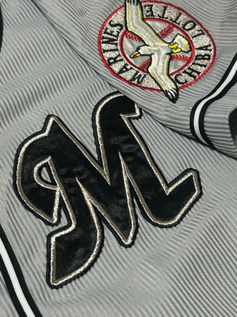 千葉ロッテマリーンズ　ビジターサードユニフォーム　グレー　ネオクラシック　M