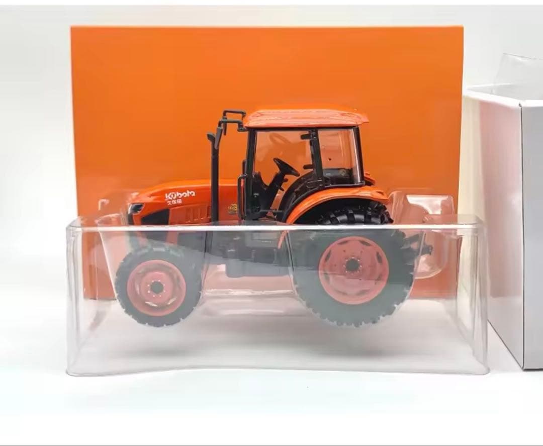 クボタ トラクター 1/24スケール モデル