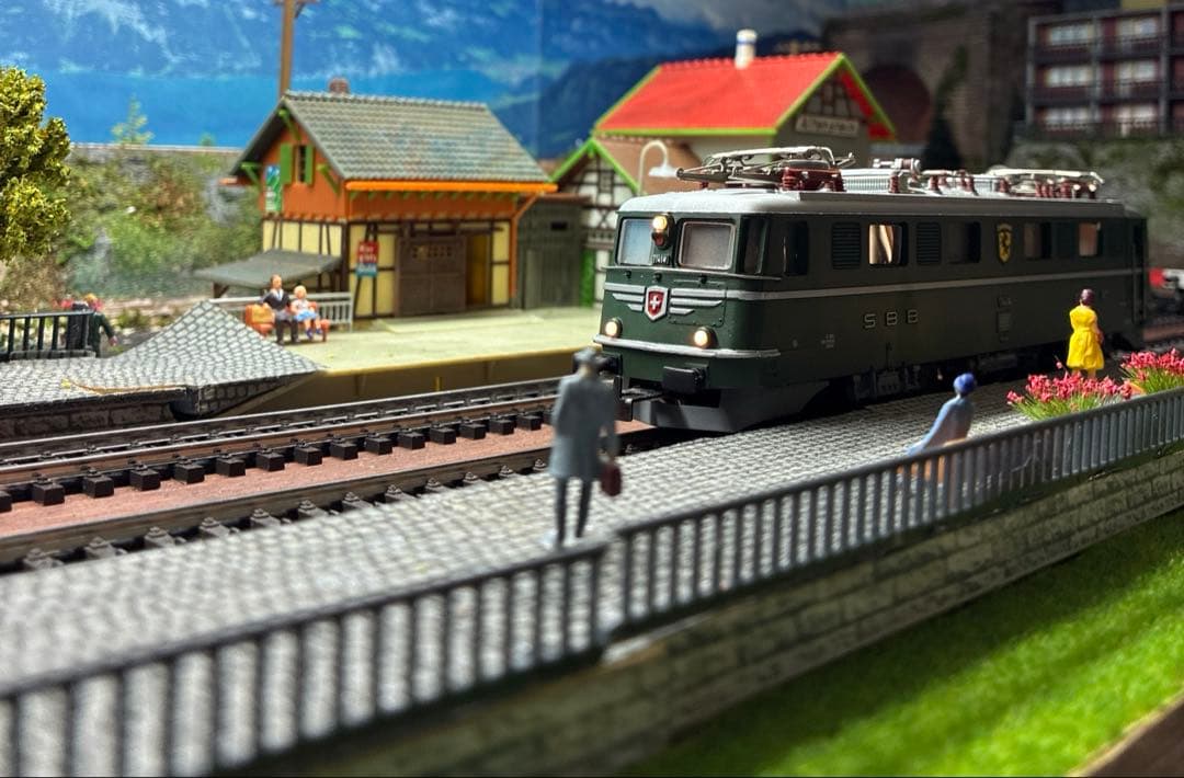 メルクリン HO 3050 スイス連邦鉄道 SBB Ae6/6 稼働品 元箱入り