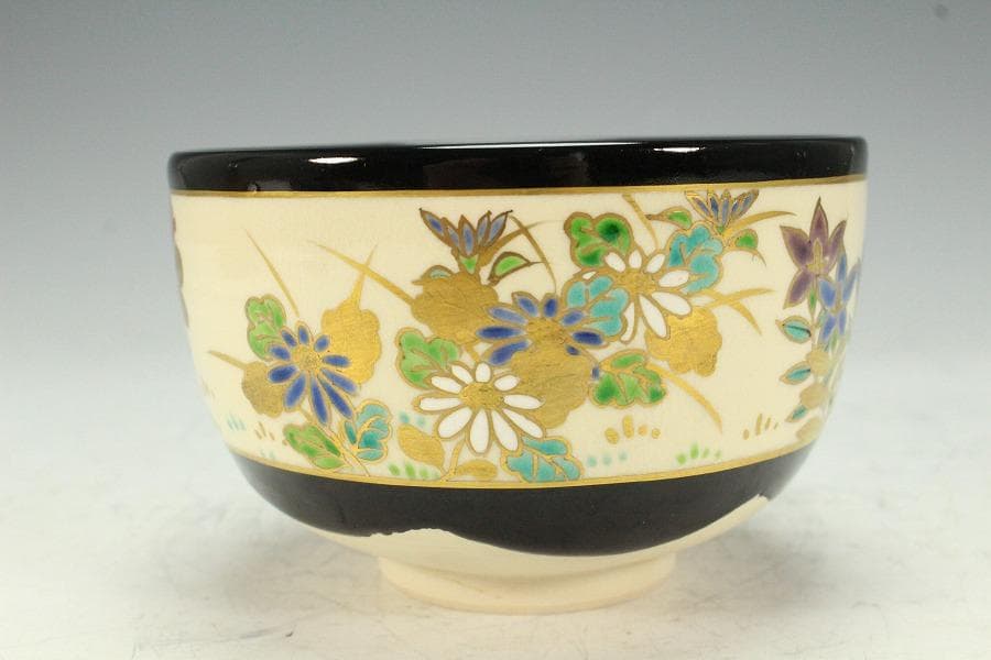 茶道具 黒仁清秋草茶碗 共箱 美品(K-A503)