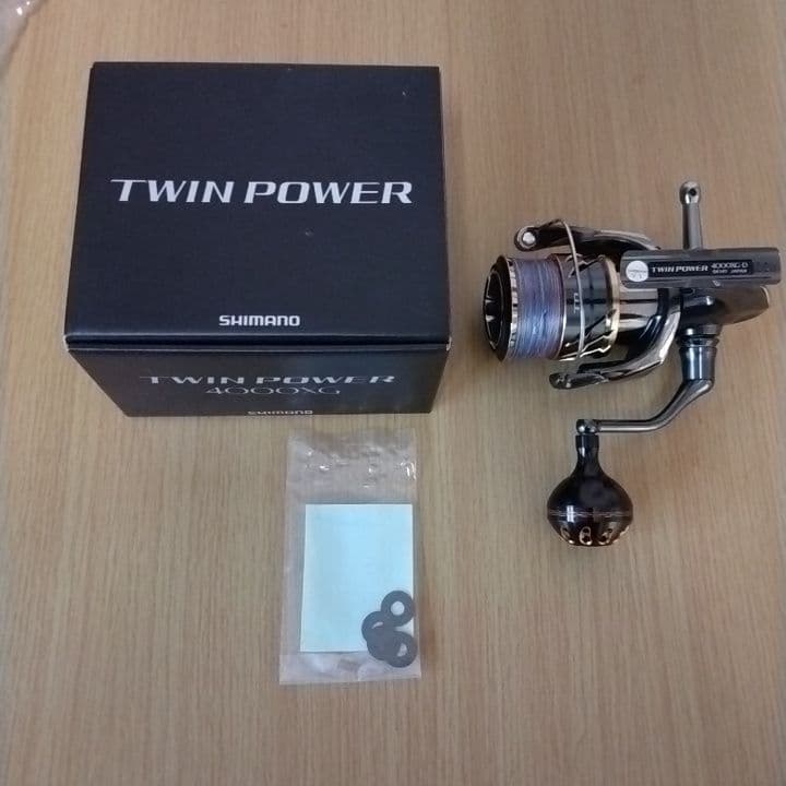 シマノ　20ツインパワー　4000XG