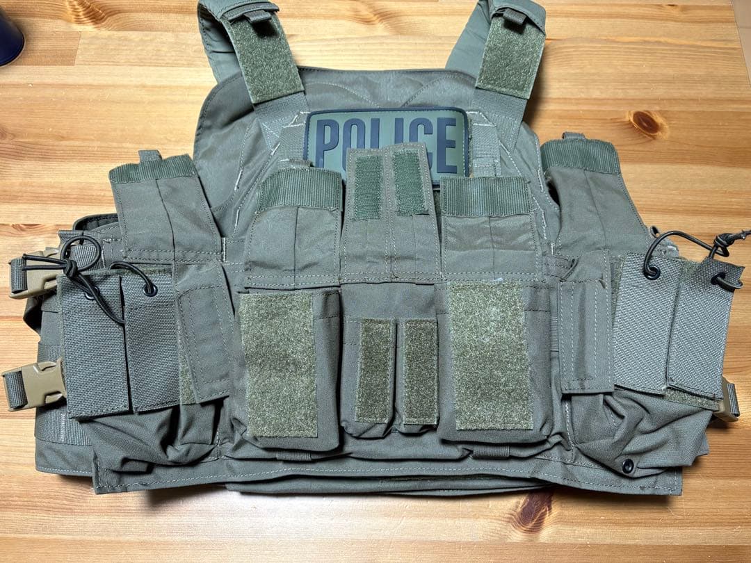 実物 MAYFLOWER メイフラワー プレートキャリア LPAACサバゲーRG