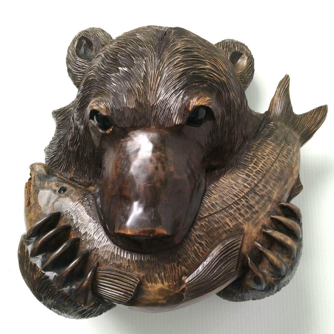 木彫り 熊 クマ 木彫り熊 彫刻熊 一刀彫 壁掛け 頭部 頭 鮭食い熊 北海道