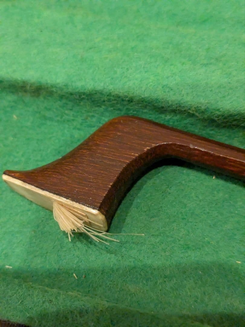 チェロ　弓　完全ジャンク