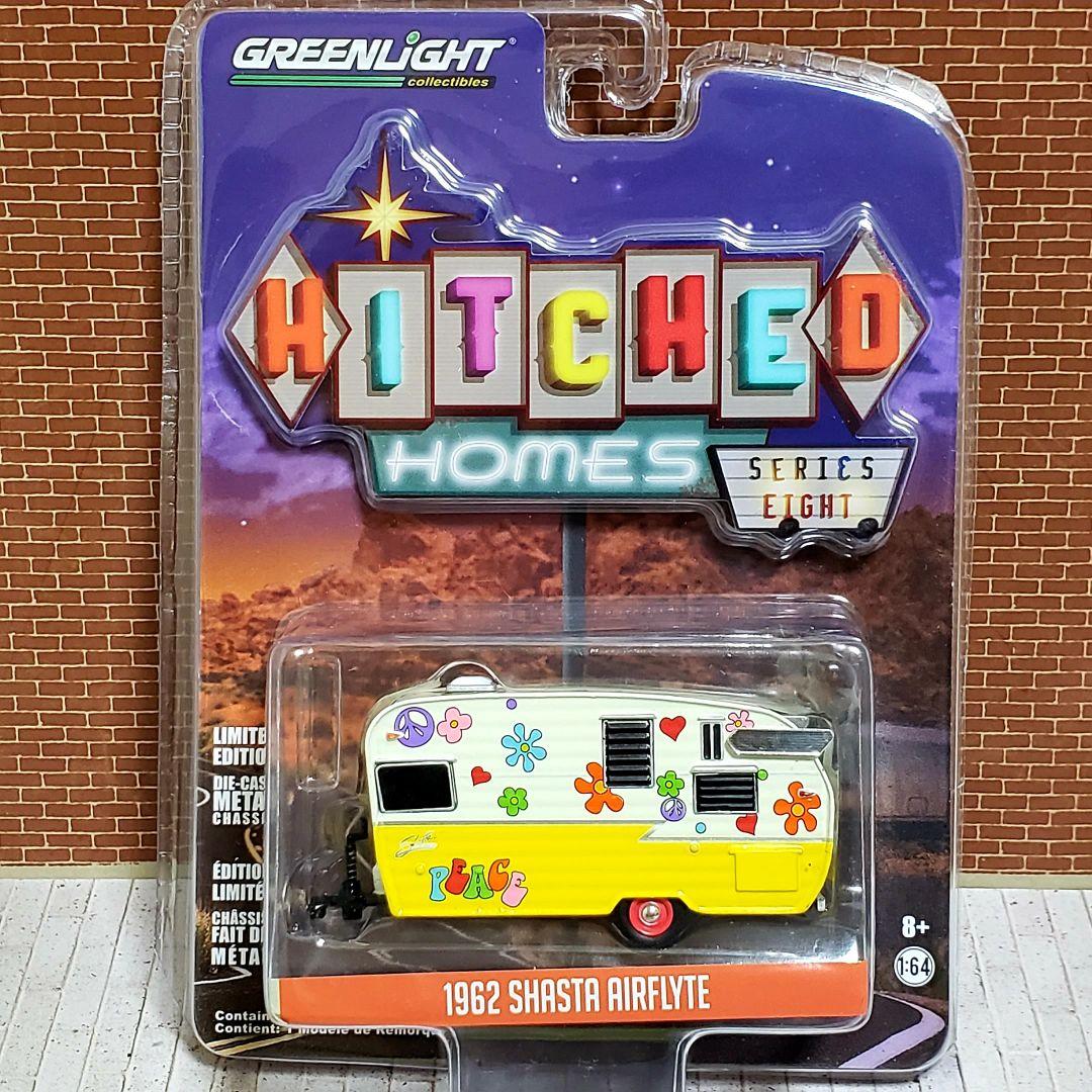 グリーンライト　キャンピングトレーラー　可愛い　幸せの黄色いトレーラー♪