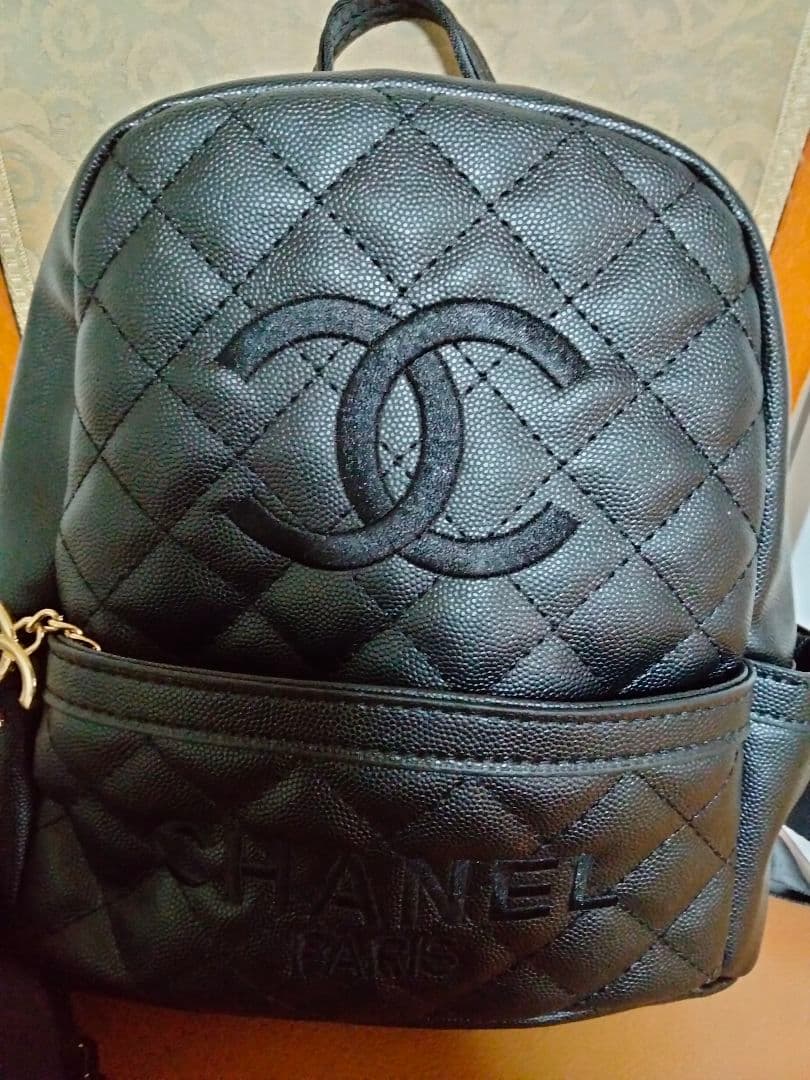 シャネル キルティング リュック バックパック ブラック　ノベルティー