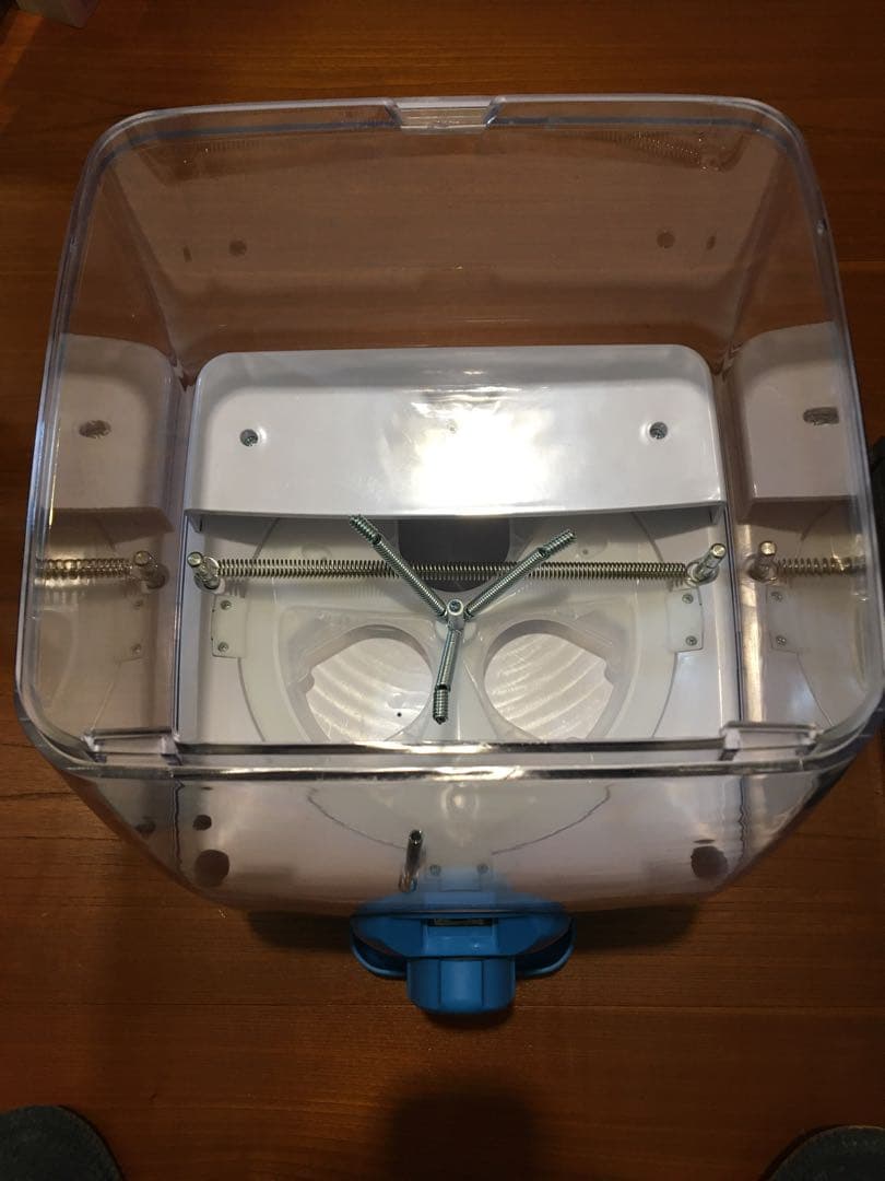 カプセル自動販売機(ガチャガチャ) ホワイト/ブルー