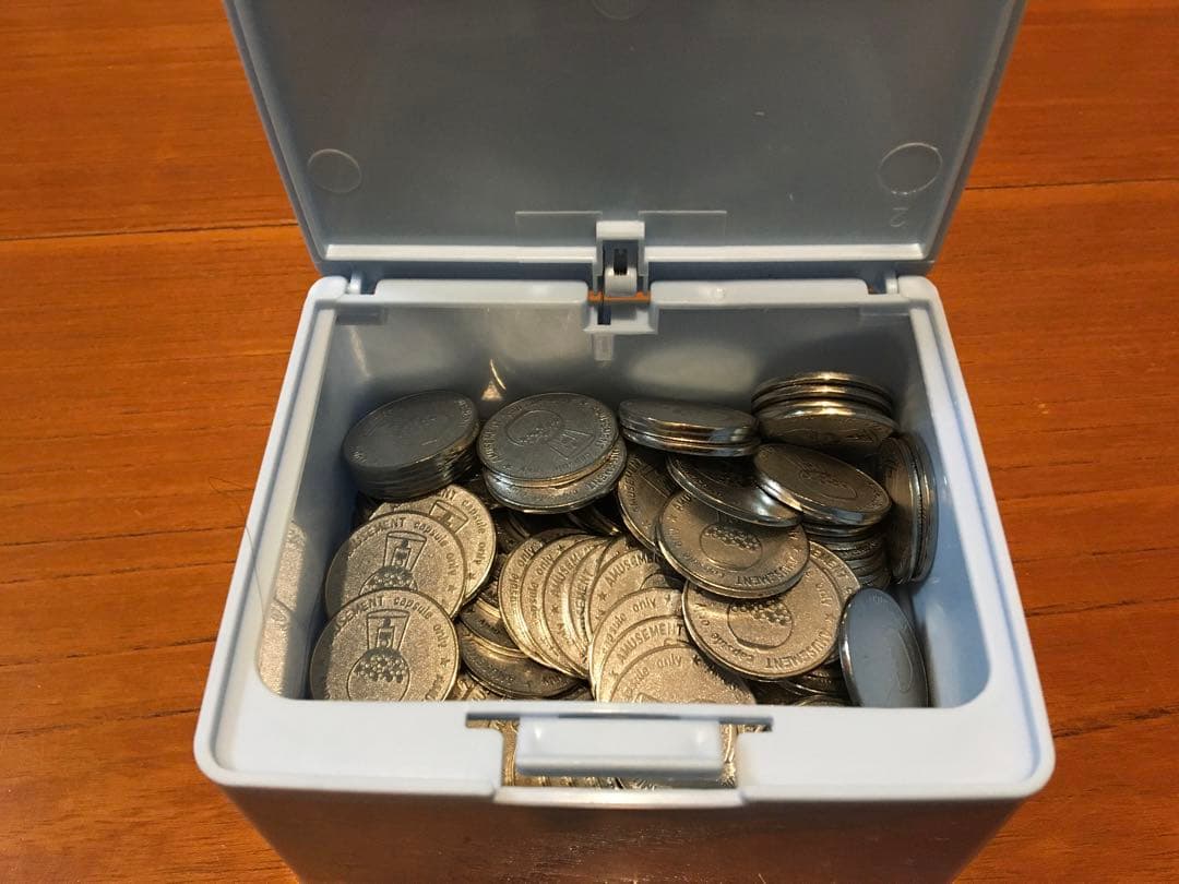 カプセル自動販売機(ガチャガチャ) ホワイト/ブルー