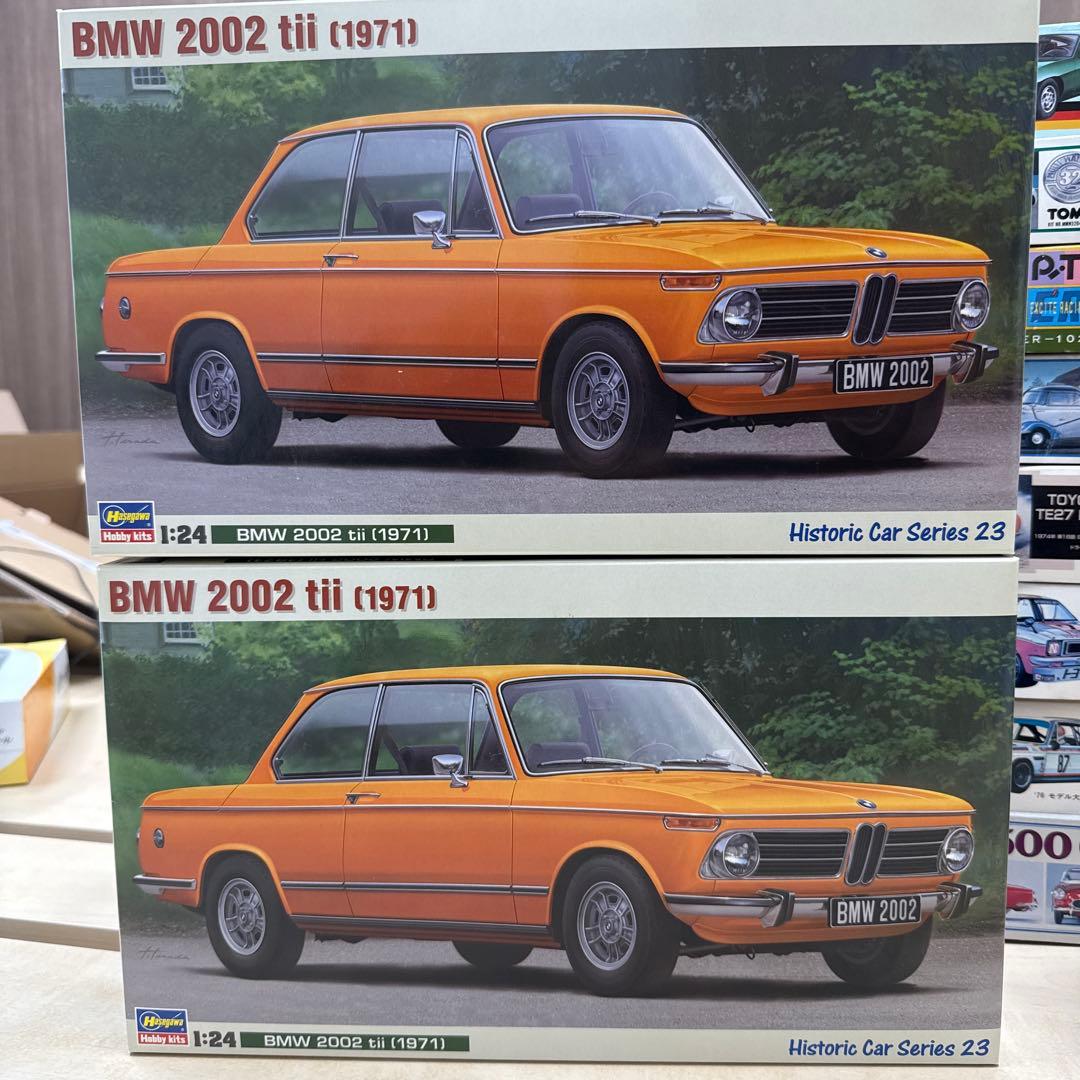 22 ハセガワ　タミヤ　アオシマ　マルイ　16台